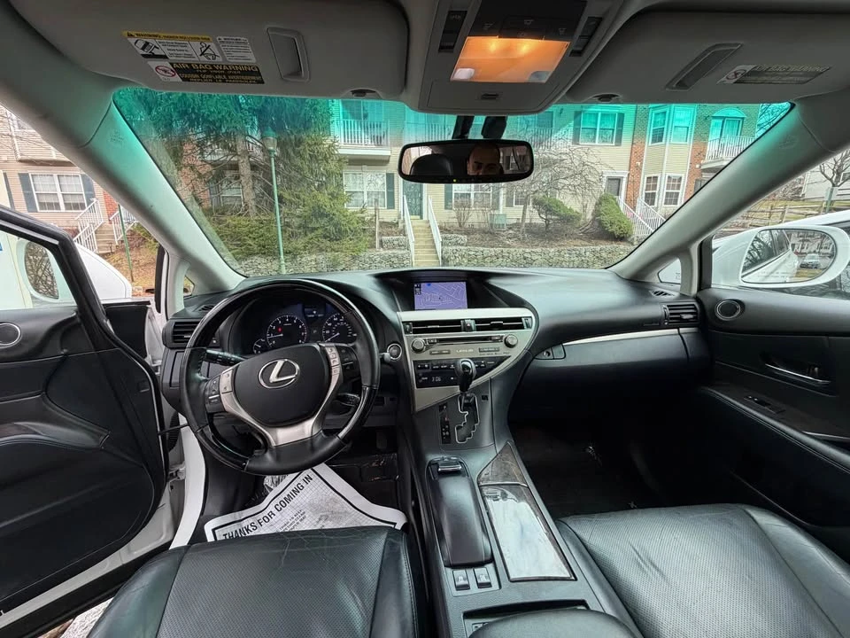 2015 Lexus RX 3rd Gen - Image 14 of 16