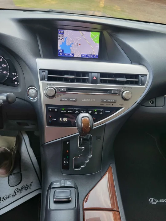 2015 Lexus RX 3rd Gen - Image 11 of 20