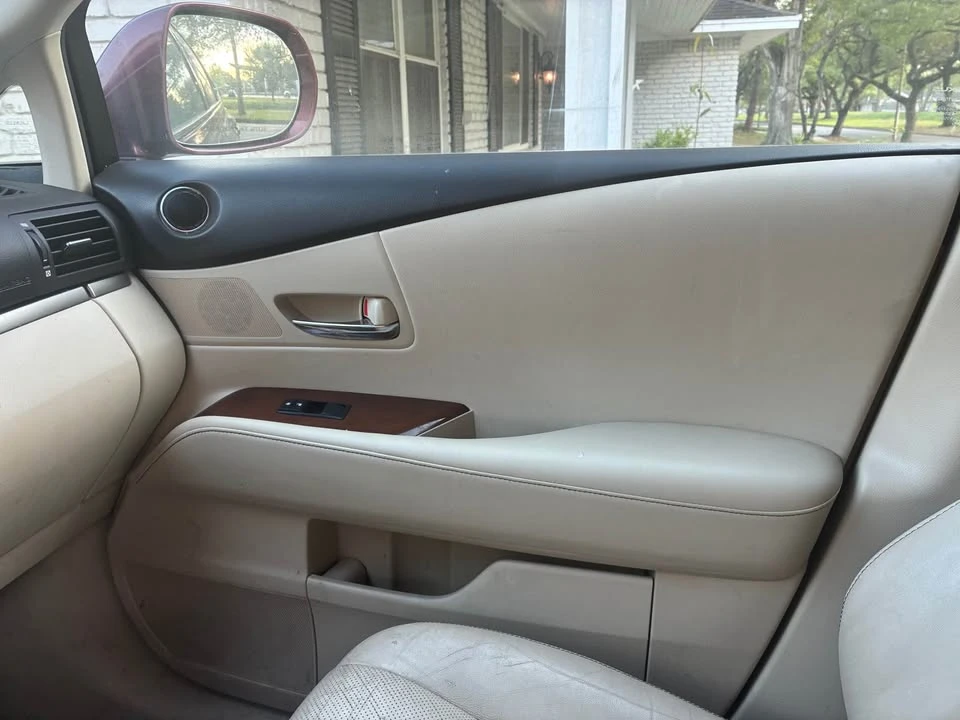 2015 Lexus RX 3rd Gen - Image 8 of 9