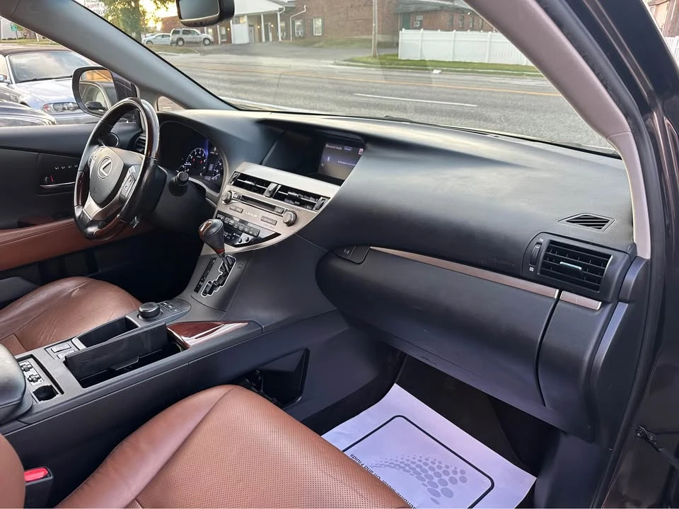 2015 Lexus RX 3rd Gen - Image 10 of 20