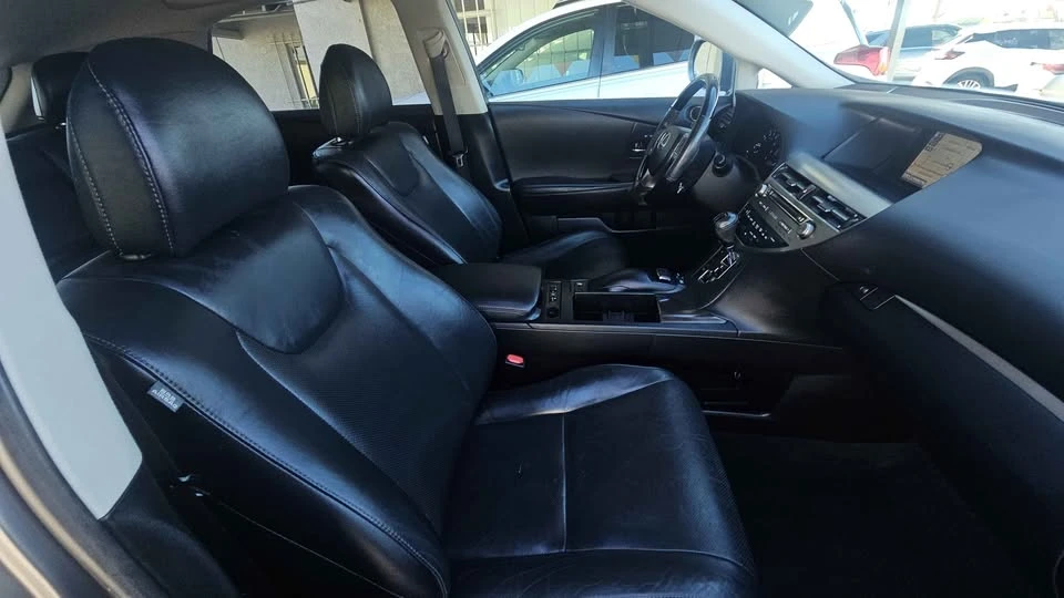 2015 Lexus RX 4th Gen - Image 9 of 19