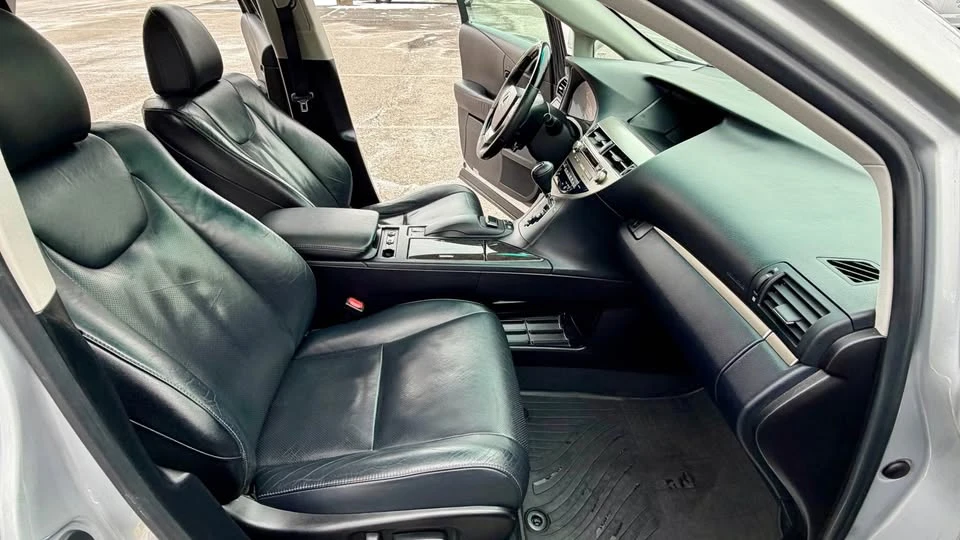 2015 Lexus RX 3rd Gen - Image 12 of 16