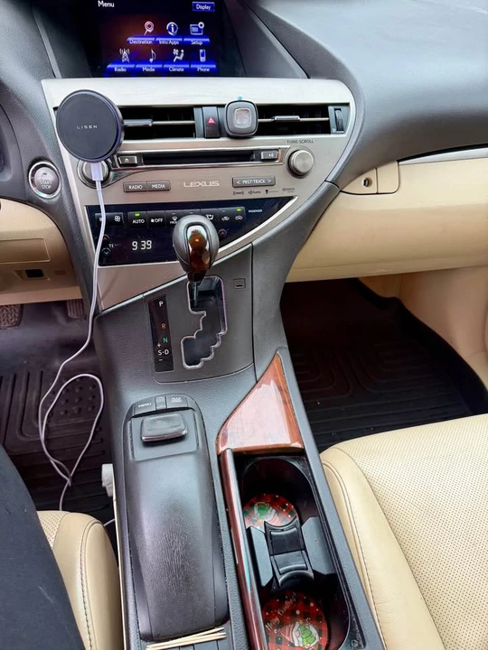 2015 Lexus RX 3rd Gen - Image 5 of 8