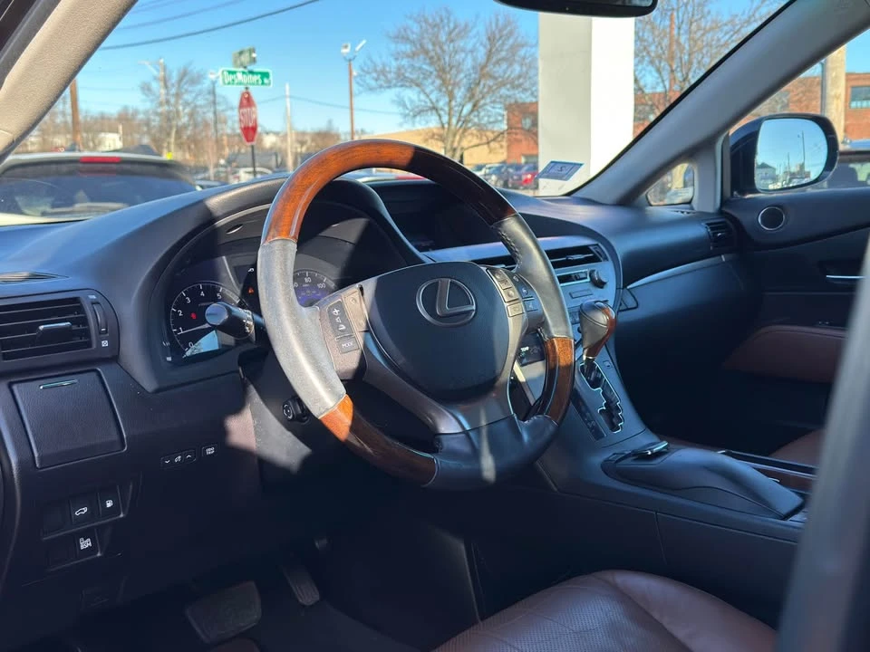 2015 Lexus RX 3rd Gen - Image 11 of 19