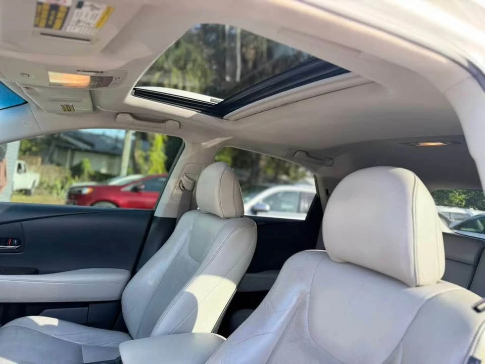 2015 Lexus RX 3rd Gen - Image 15 of 20