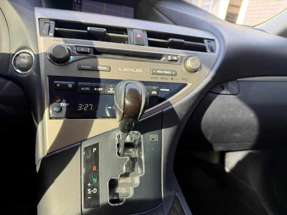 2015 Lexus RX 3rd Gen - Image 18 of 20