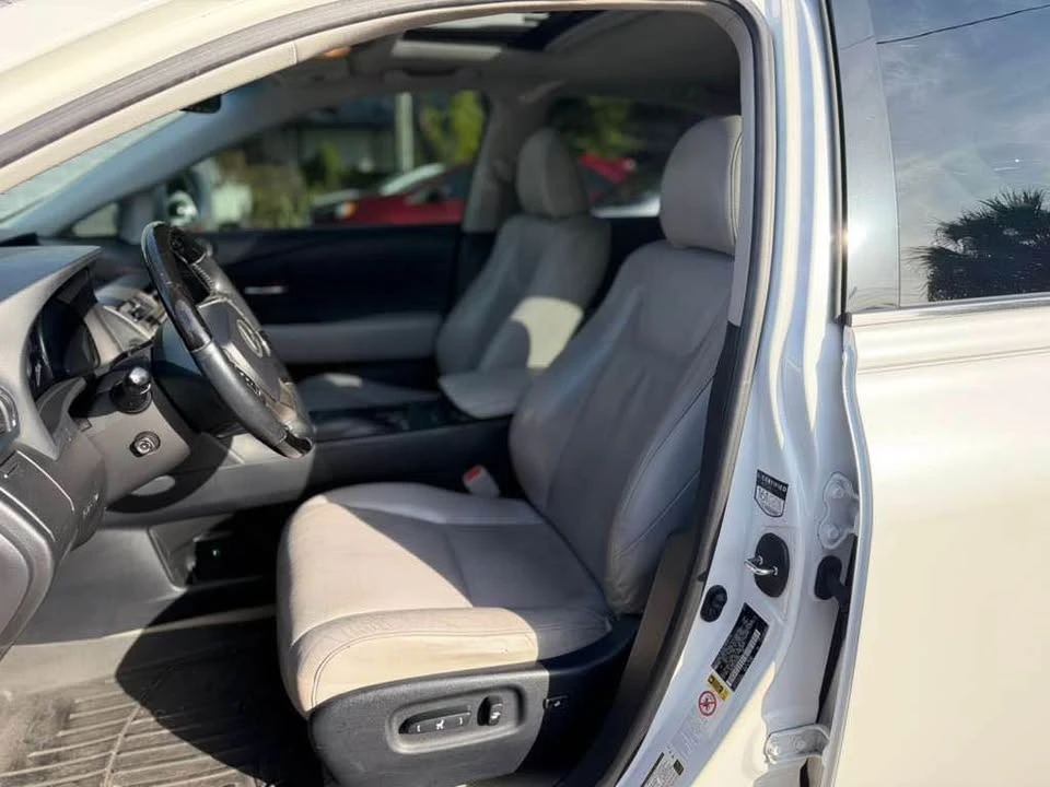 2015 Lexus RX 3rd Gen - Image 16 of 20