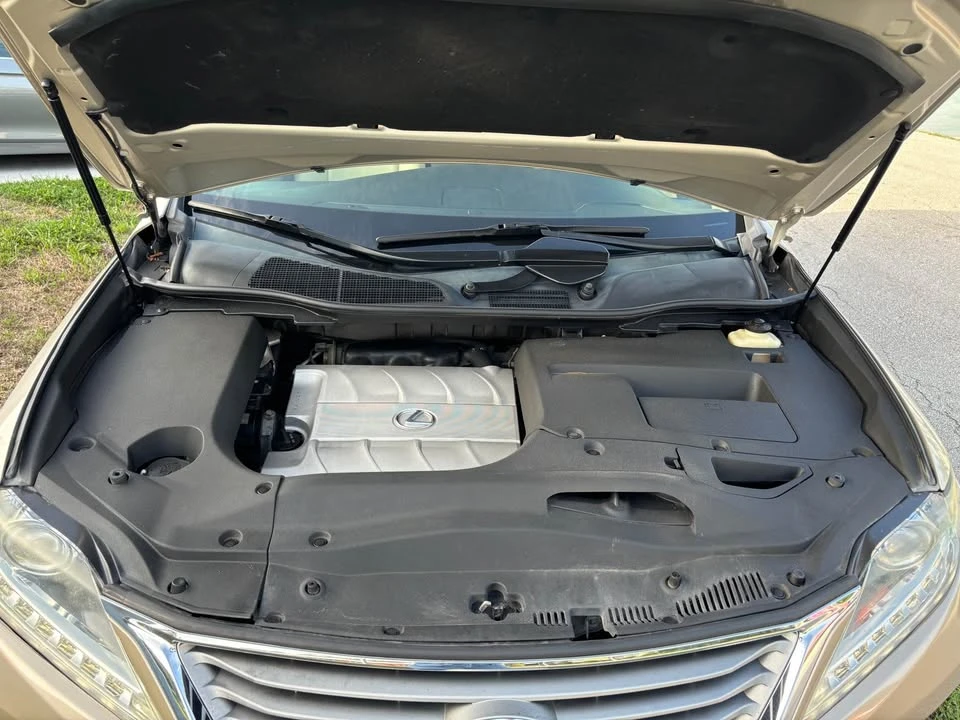 2015 Lexus RX 3rd Gen - Image 5 of 11