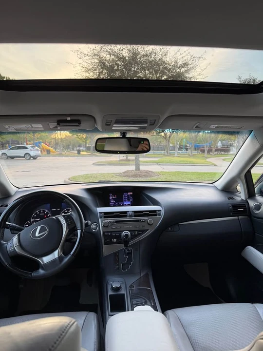 2015 Lexus RX 3rd Gen - Image 9 of 13