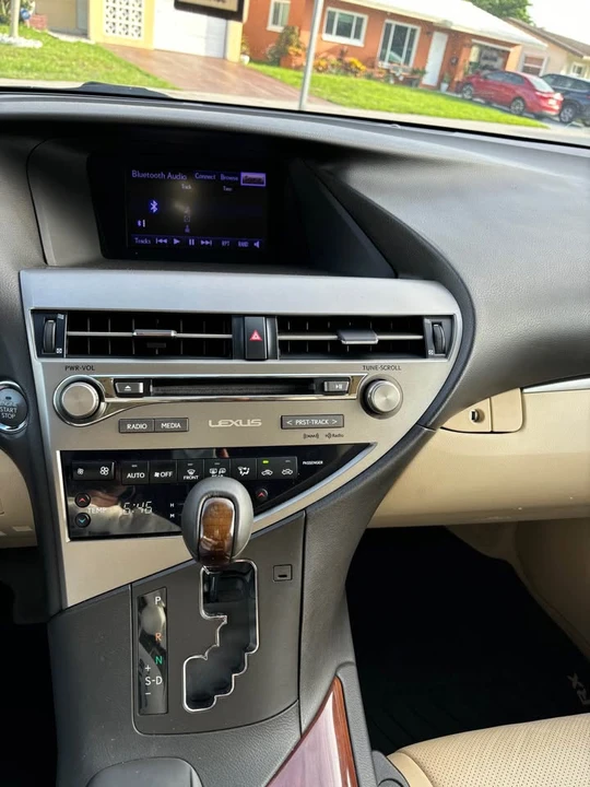 2015 Lexus RX 3rd Gen - Image 9 of 11