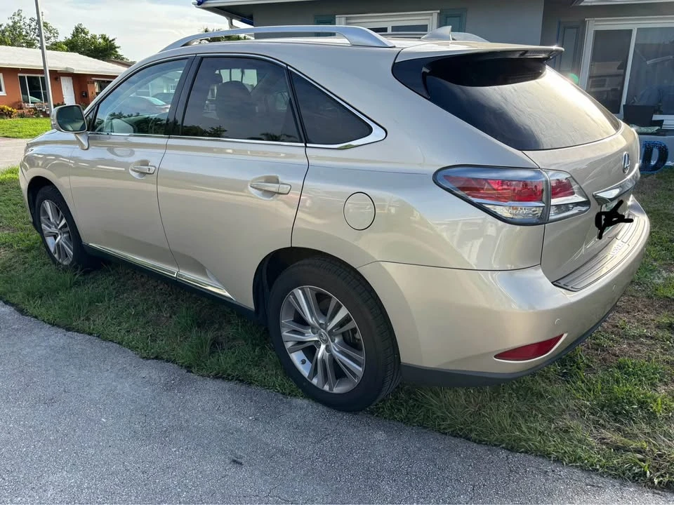 2015 Lexus RX 3rd Gen - Image 4 of 11