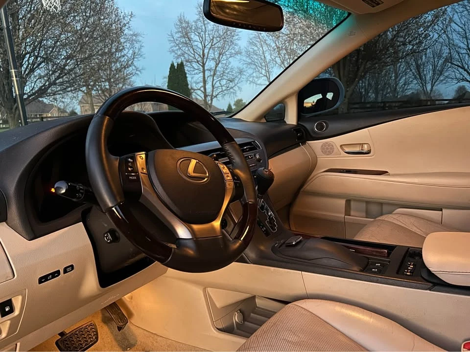 2015 Lexus RX 3rd Gen - Image 6 of 10
