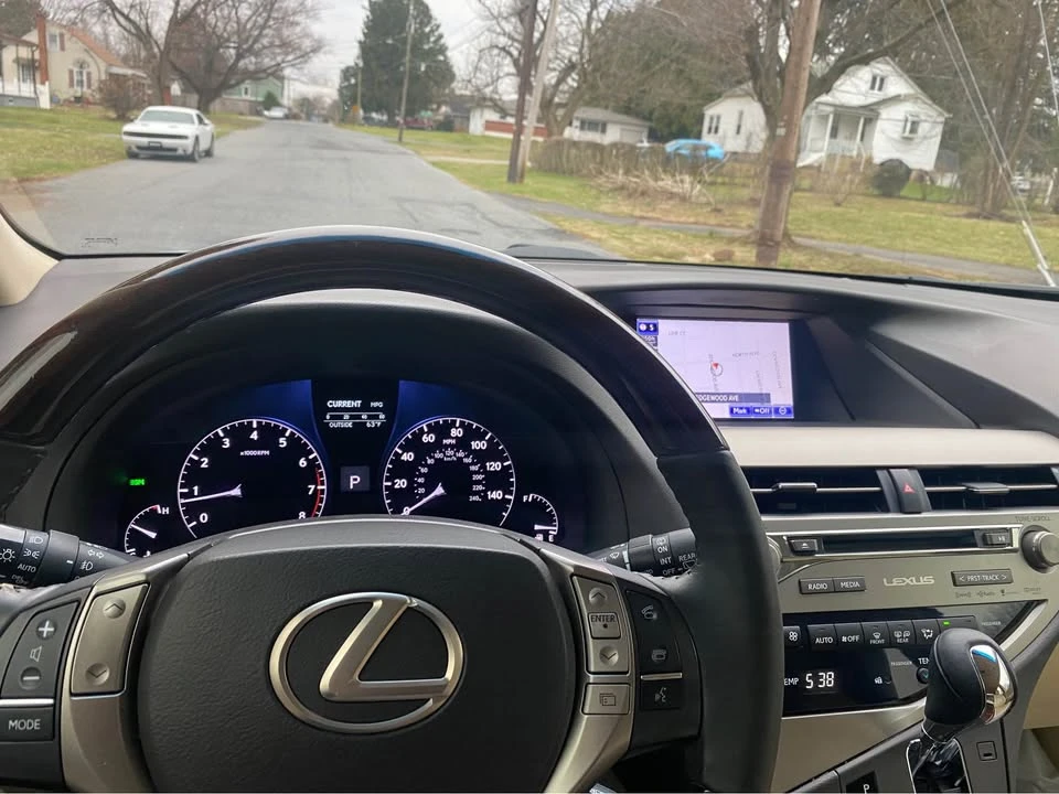 2015 Lexus RX 3rd Gen - Image 14 of 16