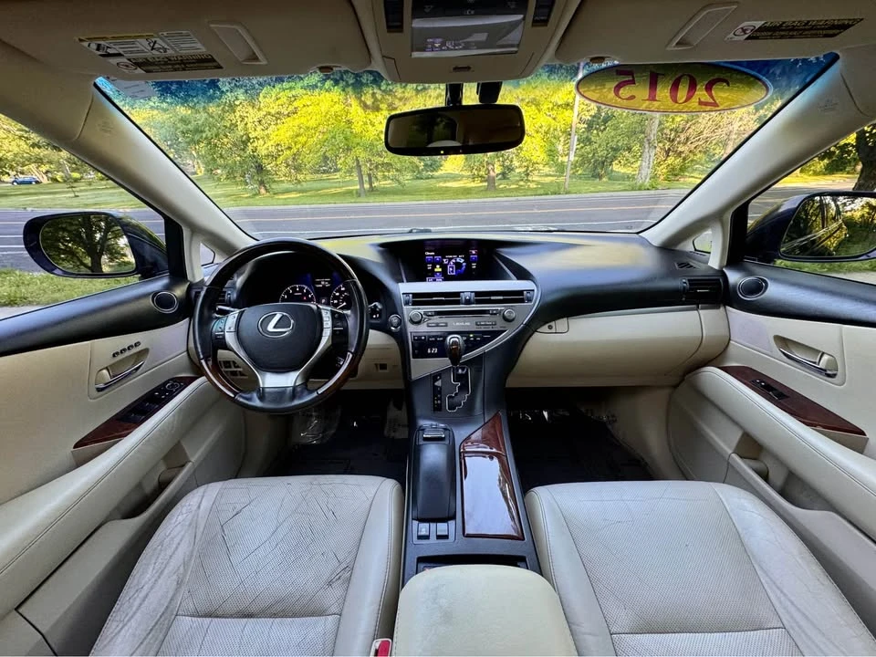 2015 Lexus RX 3rd Gen - Image 11 of 20