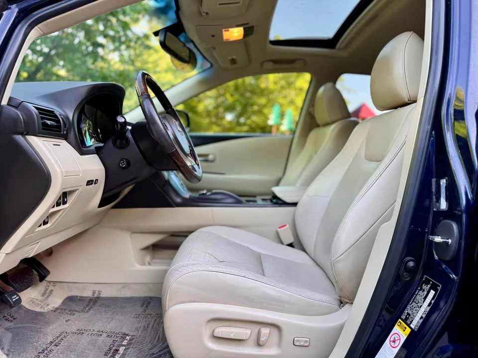2015 Lexus RX 3rd Gen - Image 16 of 20