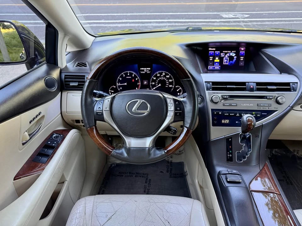 2015 Lexus RX 3rd Gen - Image 12 of 20