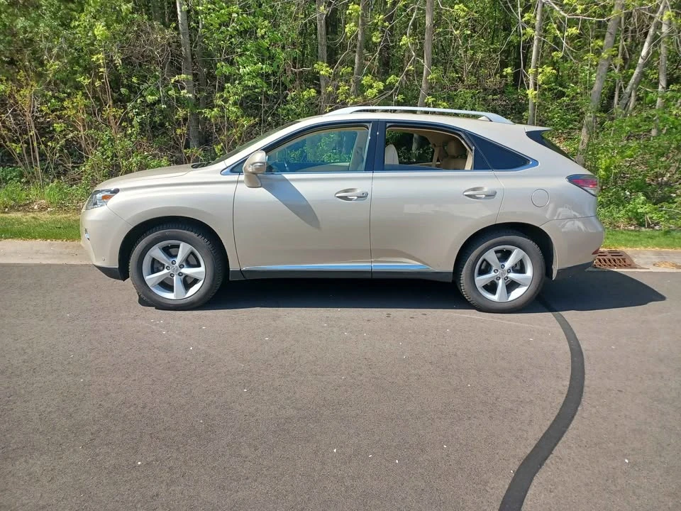 2015 Lexus RX 3rd Gen - Image 5 of 19