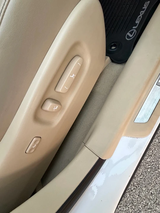2015 Lexus RX 3rd Gen - Image 19 of 20
