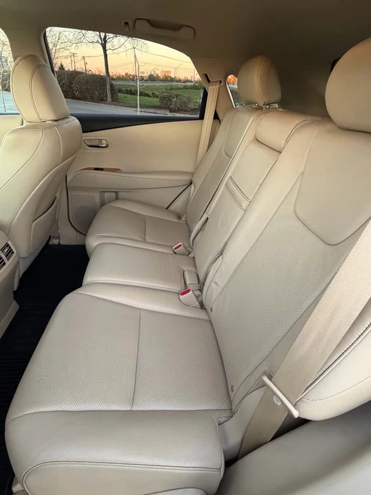 2015 Lexus RX 3rd Gen - Image 15 of 20