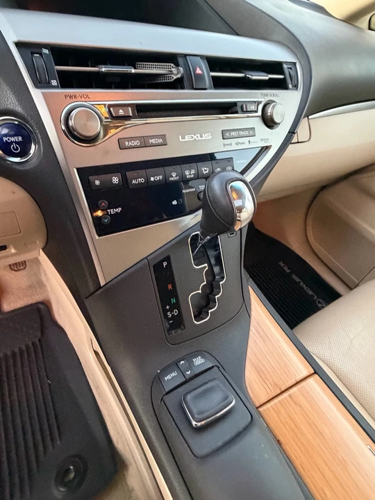 2015 Lexus RX 3rd Gen - Image 12 of 20