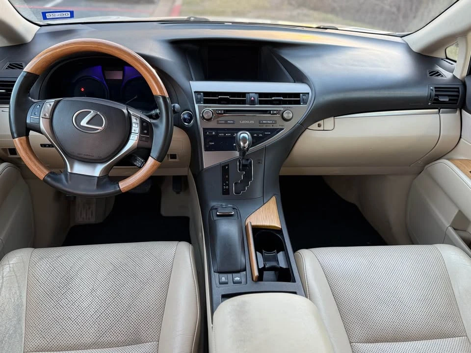 2015 Lexus RX 3rd Gen - Image 9 of 13