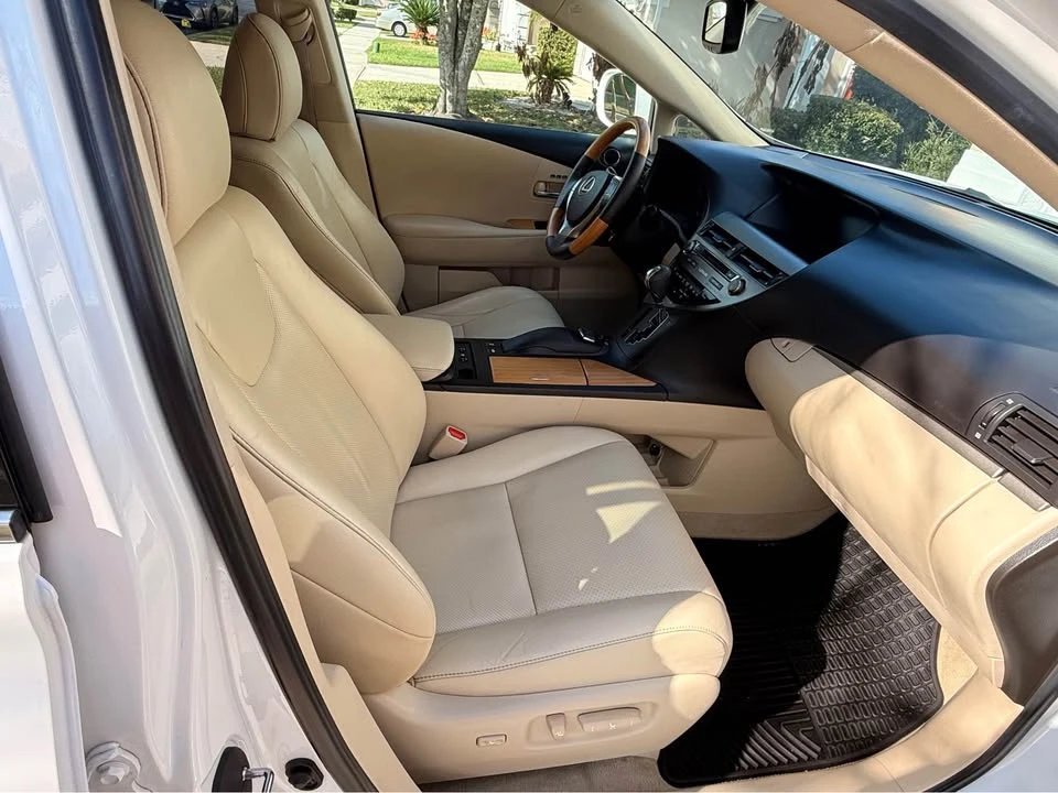 2015 Lexus RX 3rd Gen - Image 6 of 14