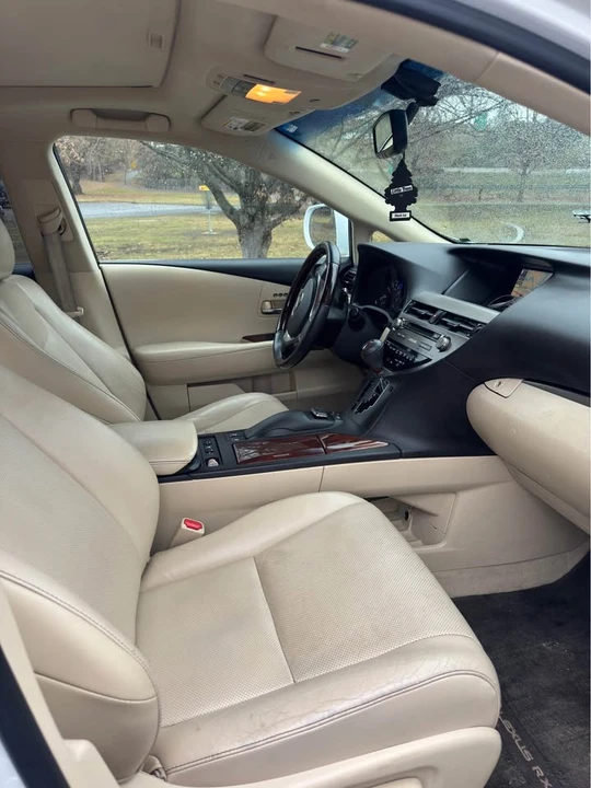 2015 Lexus RX 3rd Gen - Image 5 of 13