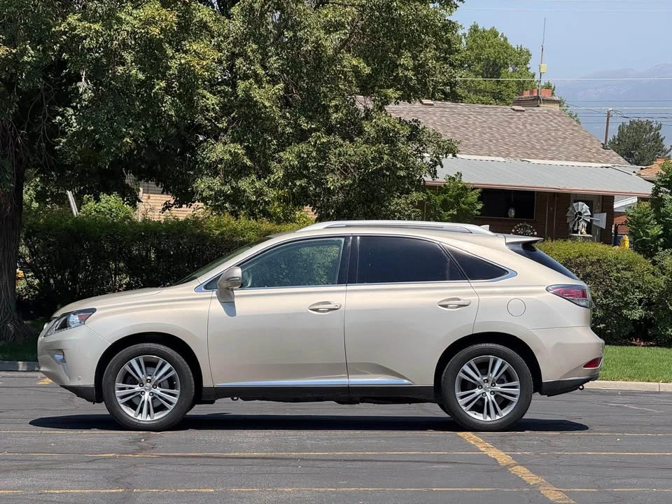 2015 Lexus RX 3rd Gen - Image 8 of 17