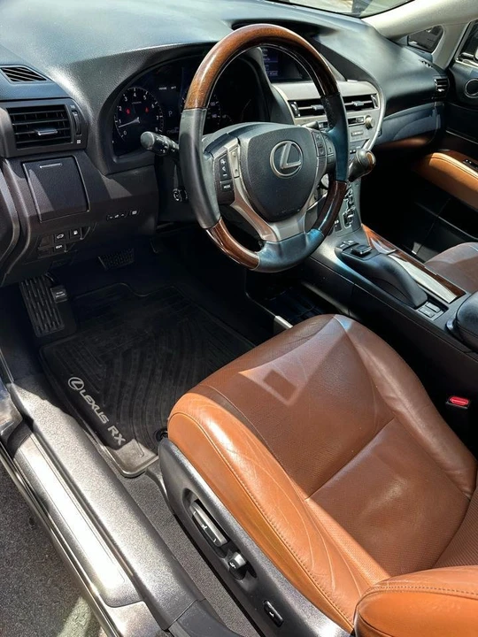 2015 Lexus RX 3rd Gen - Image 16 of 20