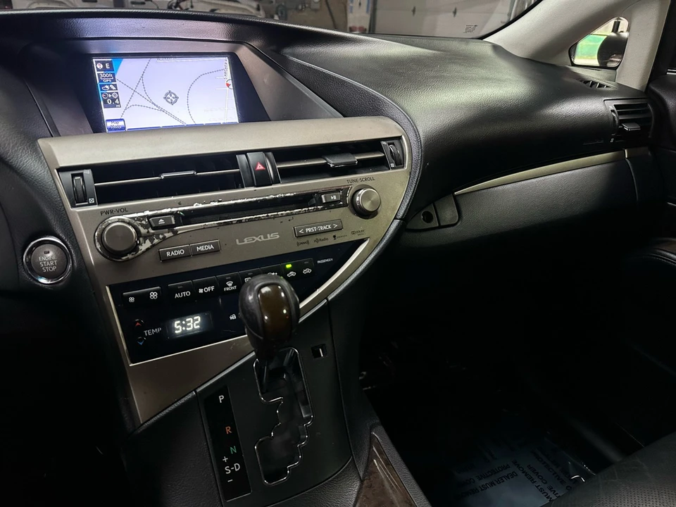 2015 Lexus RX 3rd Gen - Image 19 of 21