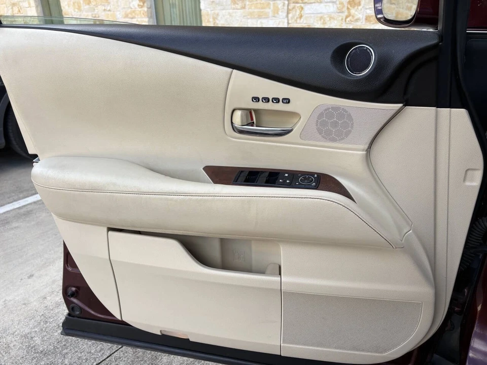 2015 Lexus RX 3rd Gen - Image 19 of 21