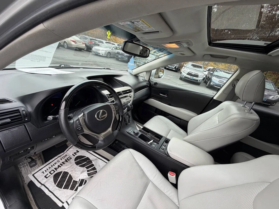 2015 Lexus RX 3rd Gen - Image 17 of 21
