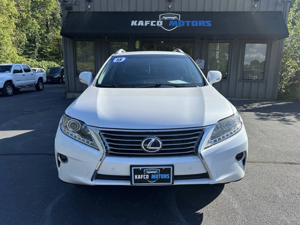 2015 Lexus RC - Image 2 of 21