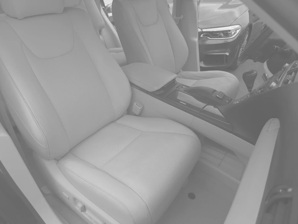 2015 Lexus RC - Image 31 of 31