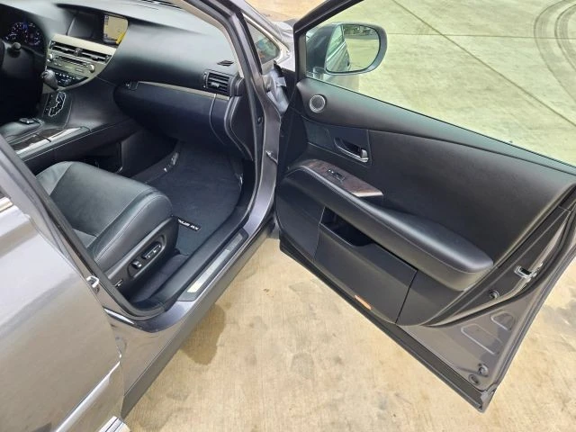 2015 Lexus RX 3rd Gen - Image 18 of 21