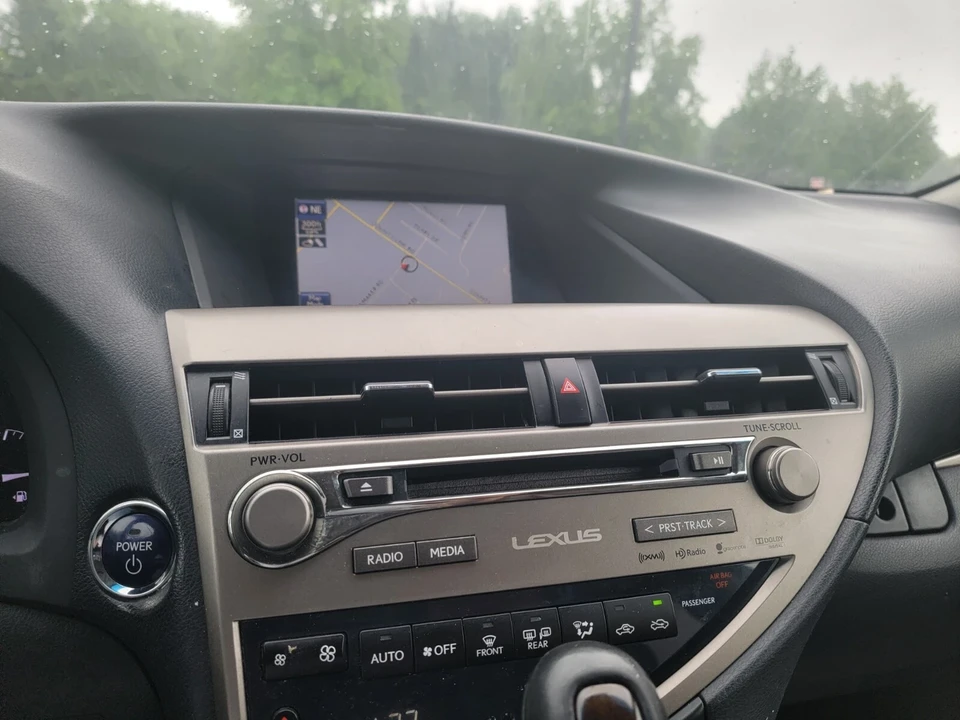 2015 Lexus RX 3rd Gen - Image 8 of 10