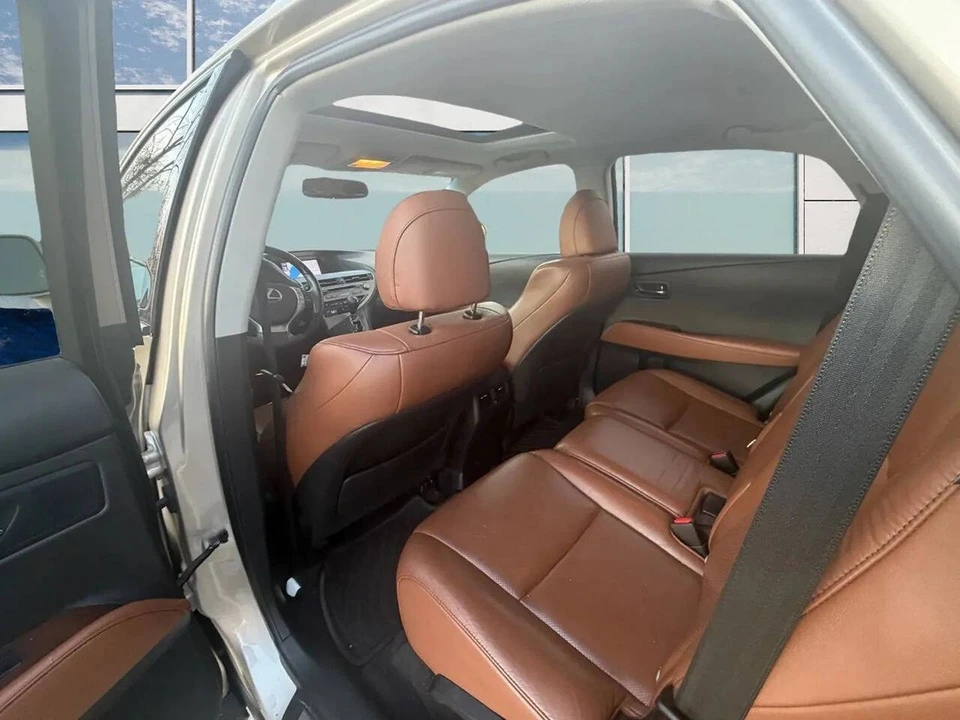 2015 Lexus RX 3rd Gen - Image 5 of 8