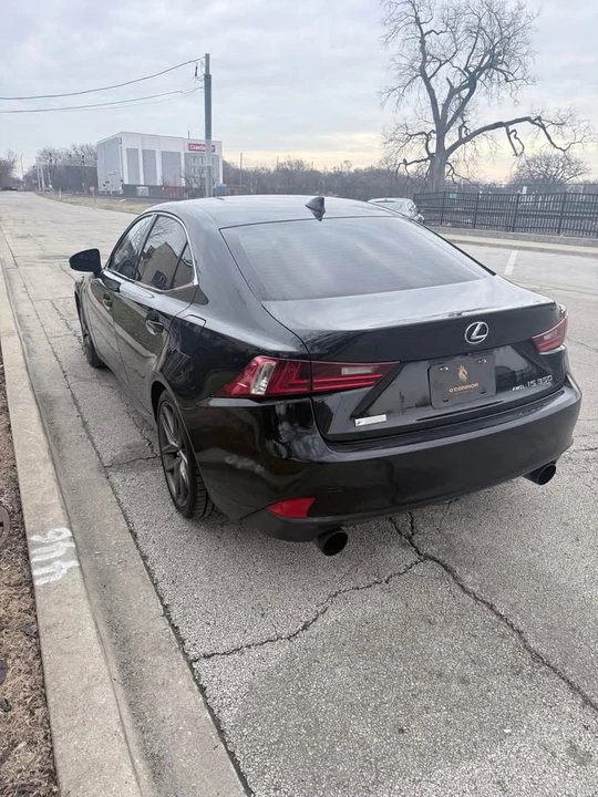2015 Lexus IS 3rd Gen - Image 6 of 10
