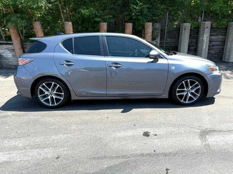 2015 Lexus CT - Image 8 of 20