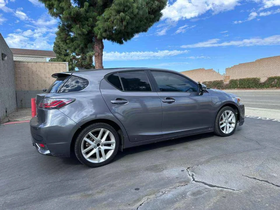 2015 Lexus CT - Image 4 of 10