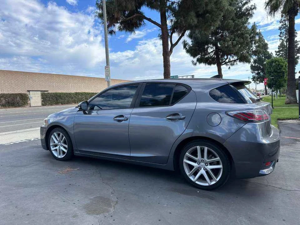 2015 Lexus CT - Image 5 of 10