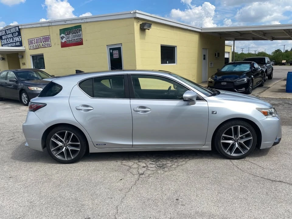 2015 Lexus CT - Image 5 of 14
