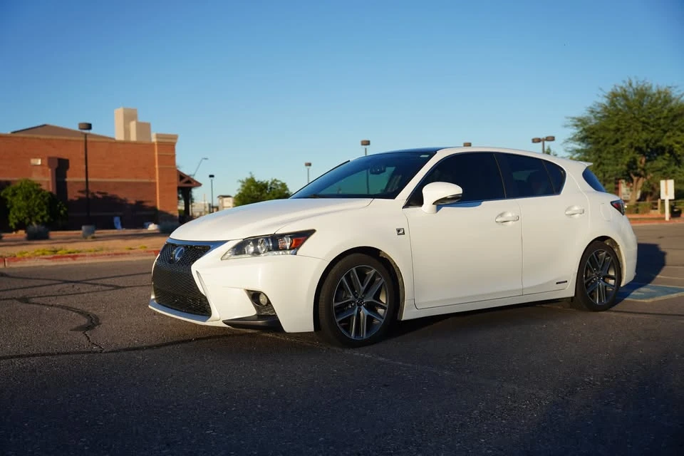 2015 Lexus CT - Image 5 of 15