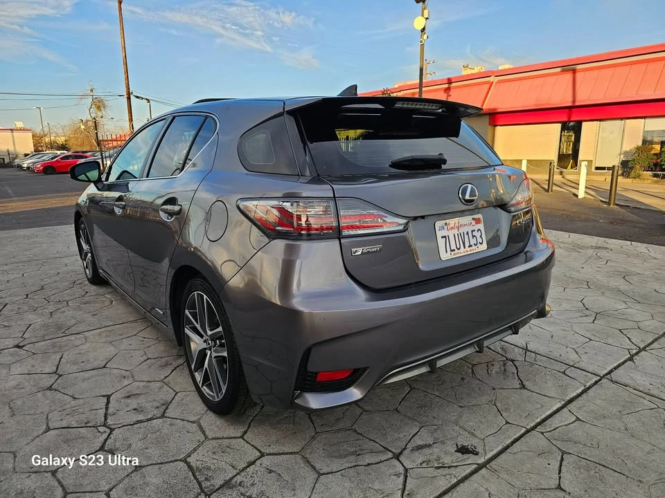 2015 Lexus CT - Image 6 of 20