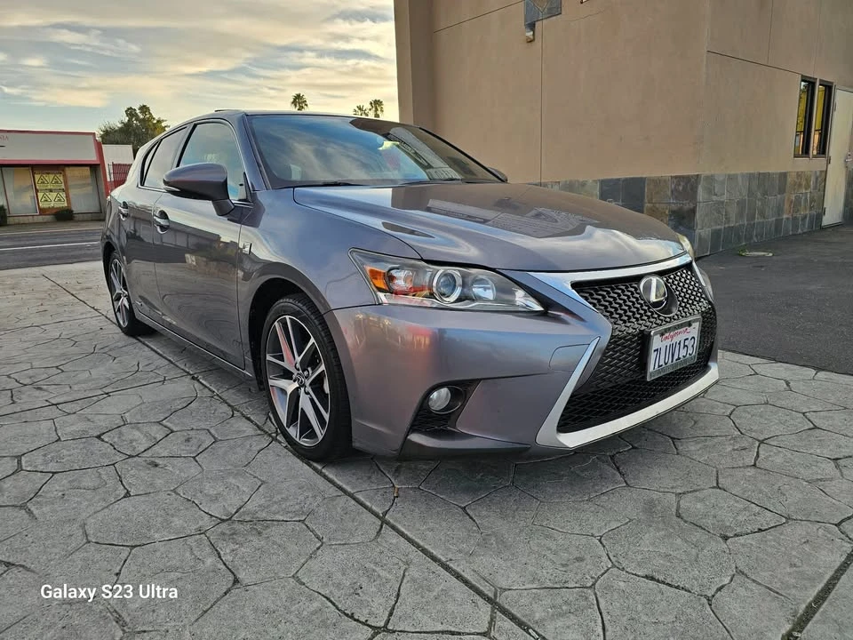 2015 Lexus CT - Image 5 of 20
