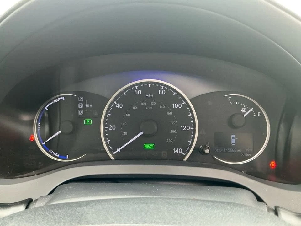 2015 Lexus CT - Image 11 of 18