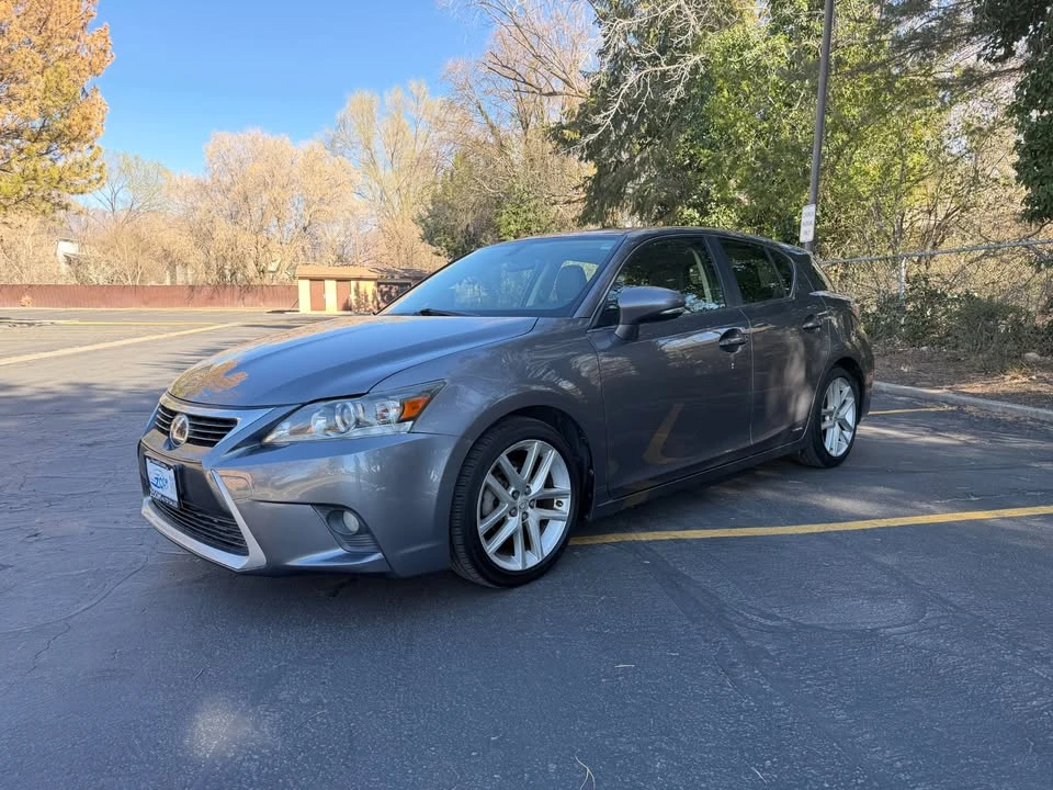2015 Lexus CT - Image 3 of 20