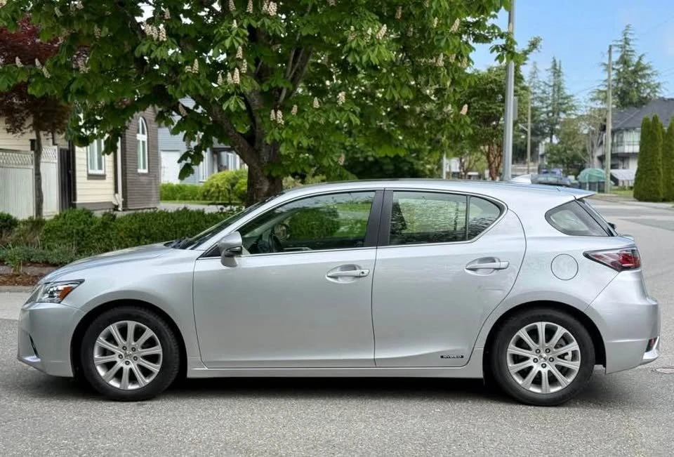 2015 Lexus CT - Image 3 of 13