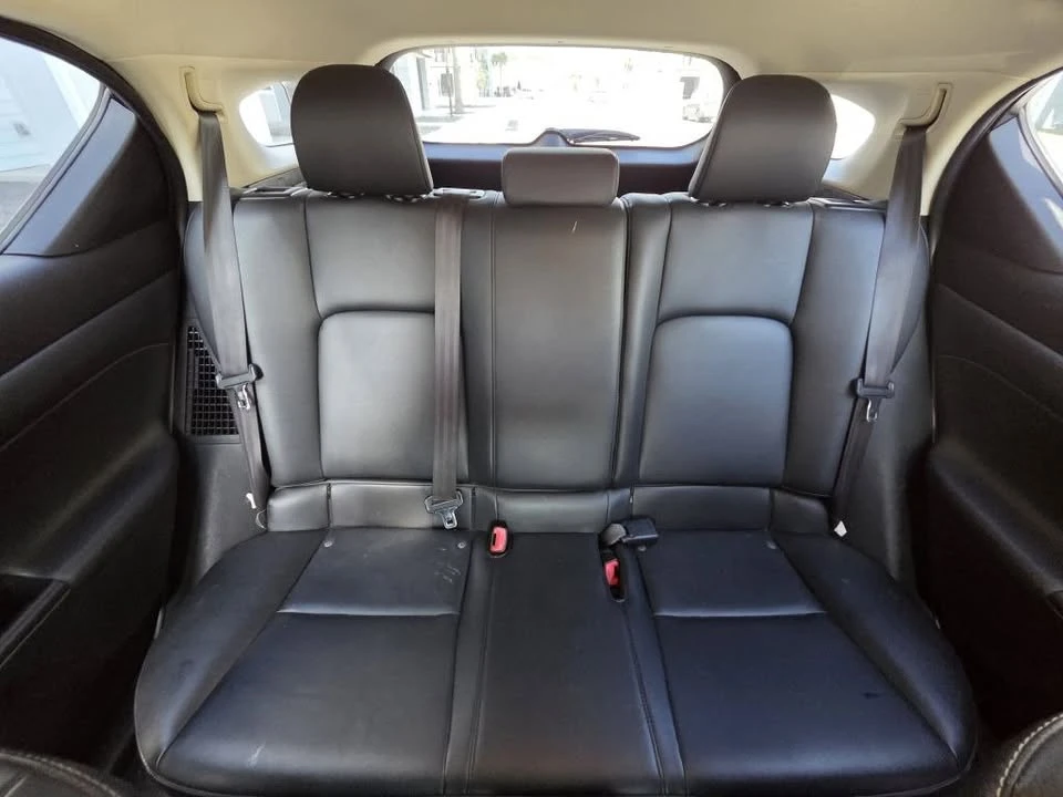 2015 Lexus CT - Image 8 of 20