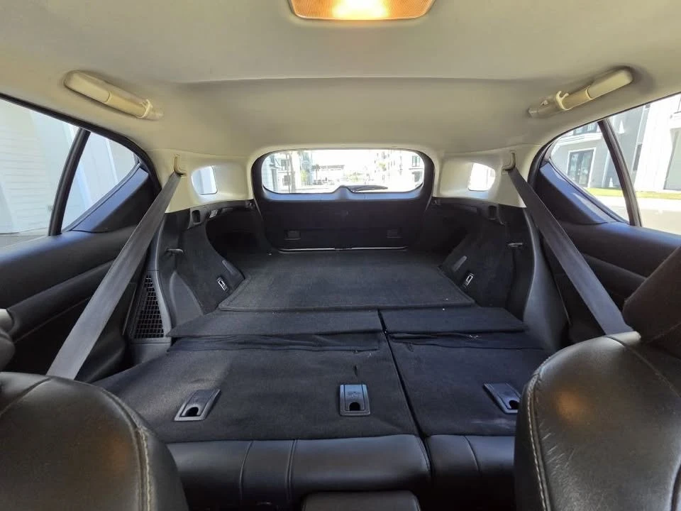 2015 Lexus CT - Image 12 of 20